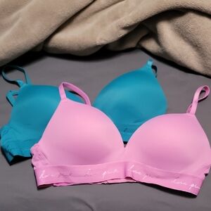 Two Never Worn Victoria's Secret Wear Everywhere Wireless Push Up Bras